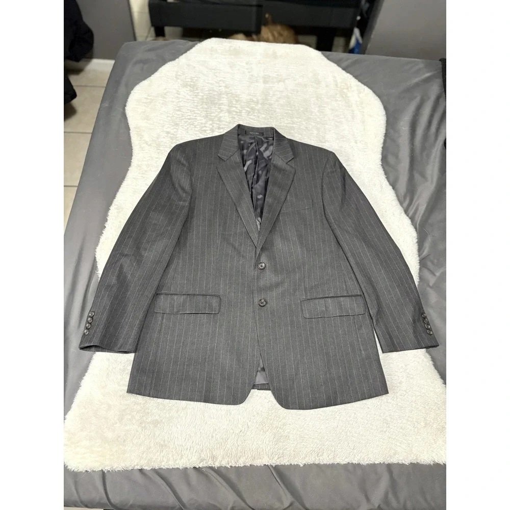 Lauren Ralph Lauren Gray Pinstripe Wool Blazer Jacket Size 42R 2 Button
